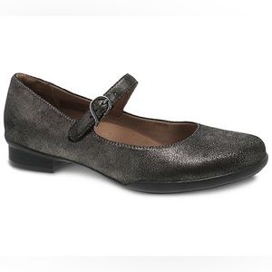 Dansko Women's Leather Metallic Mary Jane Flats Kaelyn size 38